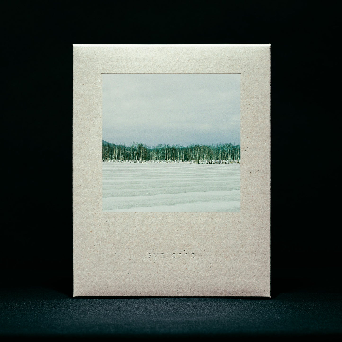 syn crho (Photobook + CD)